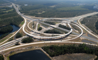 Illustration for article titled This highway interchange is so damn cool I thought it was fake